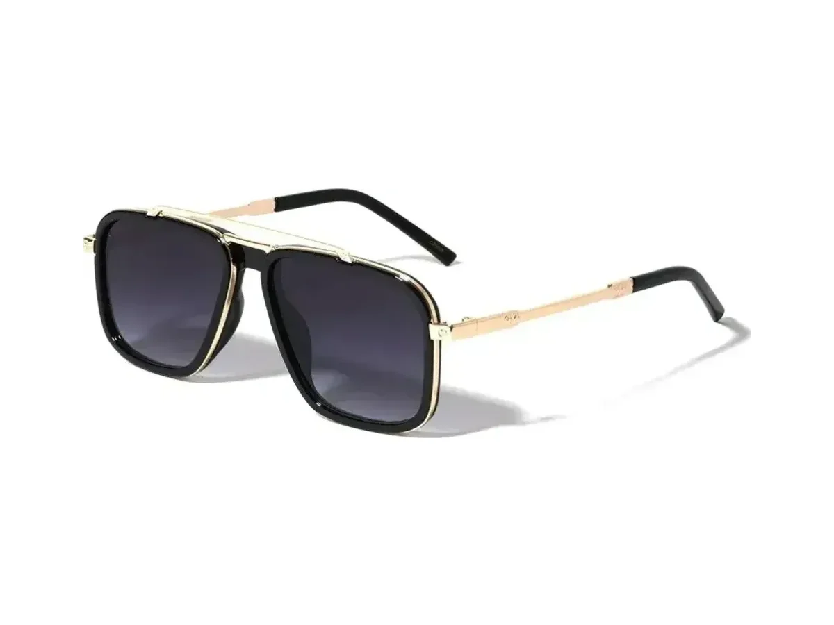 Sentry in Gold Black / Smoke