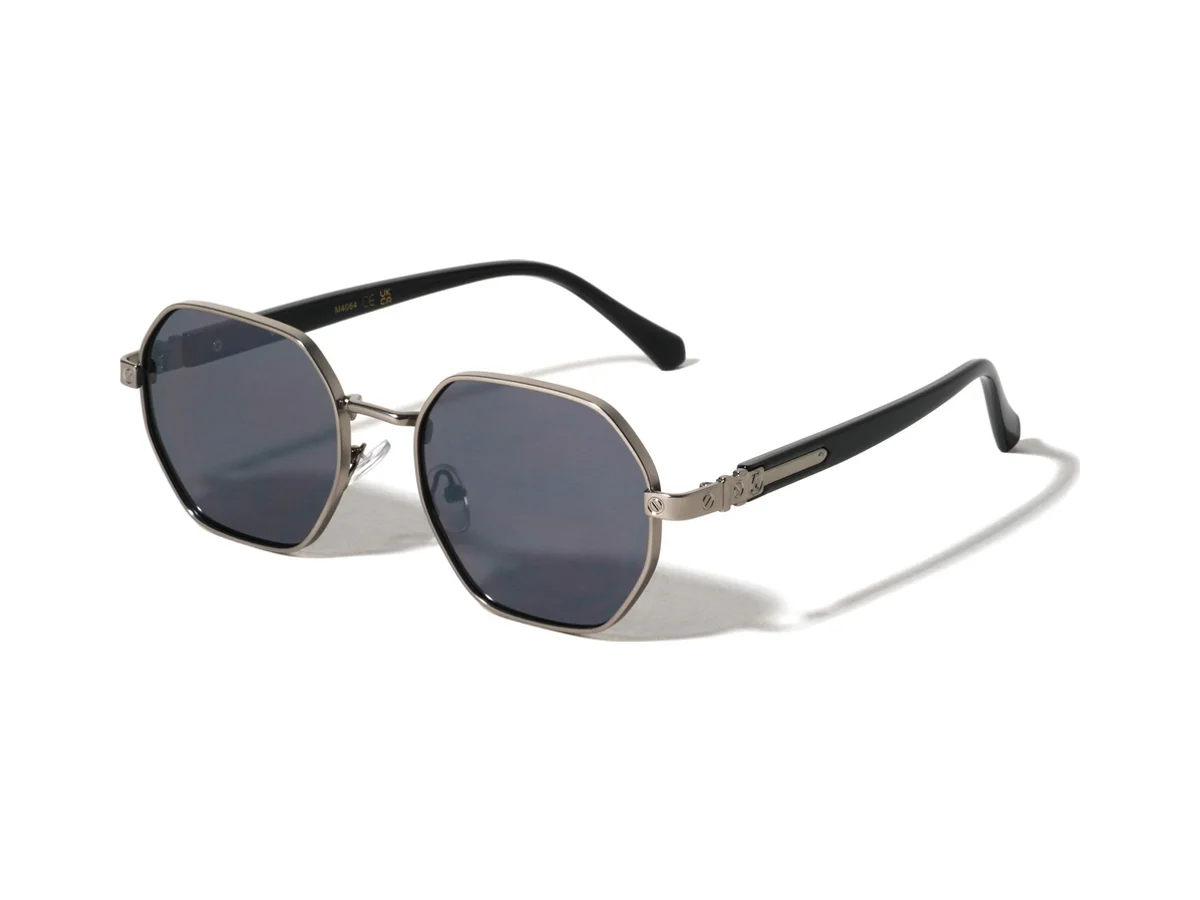 Comet in Gunmetal / Black